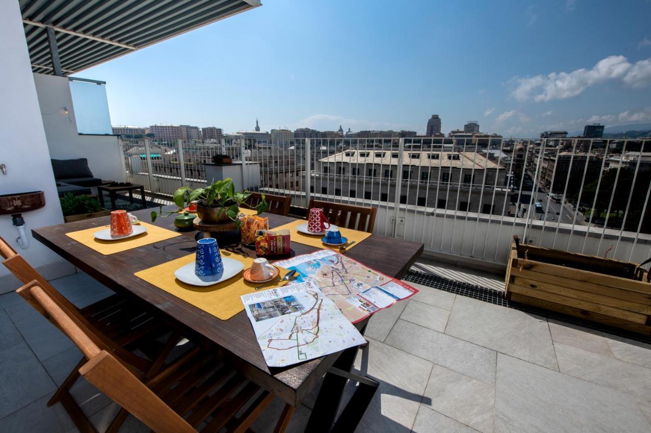 Ferienwohnung Attico Luxury Con Parcheggio E Terrazza Vista Mozzafiato Genua Exterior foto