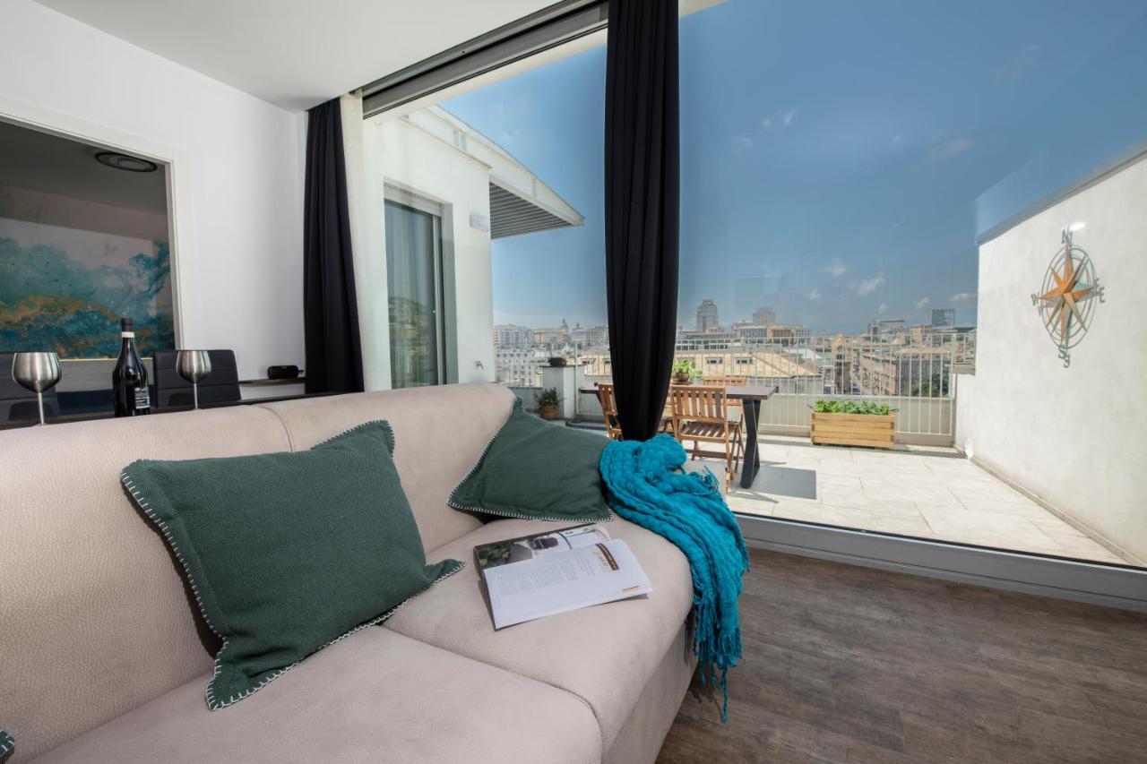 Ferienwohnung Attico Luxury Con Parcheggio E Terrazza Vista Mozzafiato Genua Exterior foto