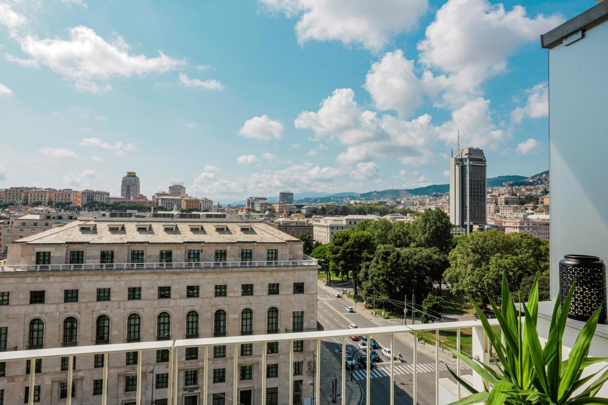 Ferienwohnung Attico Luxury Con Parcheggio E Terrazza Vista Mozzafiato Genua Zimmer foto